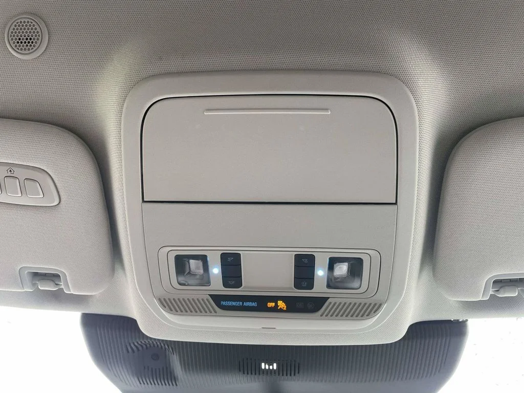 Used 2025 Black Metallic Ford Active image 28