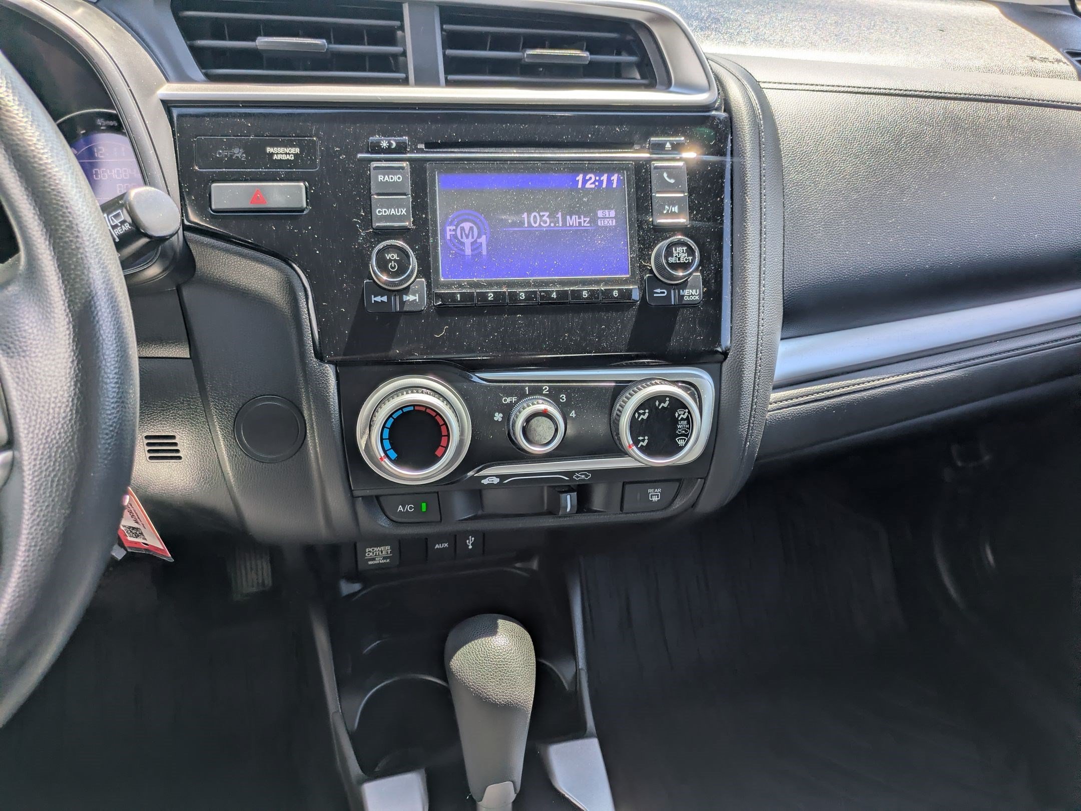 Used 2016 White Honda LX image 22