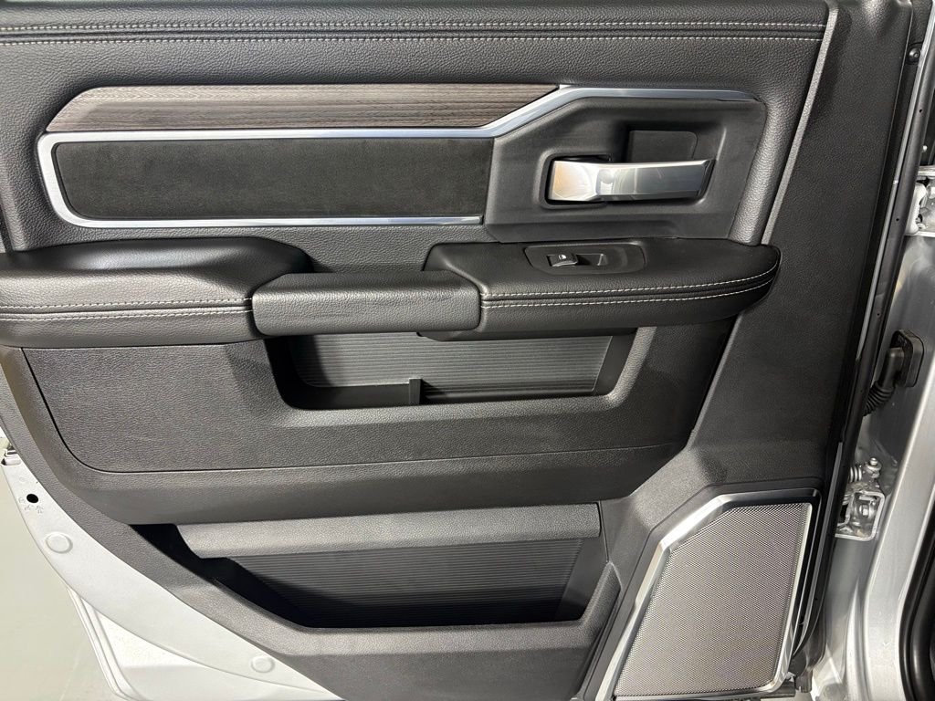 New 2026 Silver-Zynith Exterior Paint RAM Laramie image 34