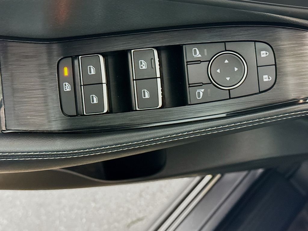 Used 2023 Gun Metallic Nissan SL image 19