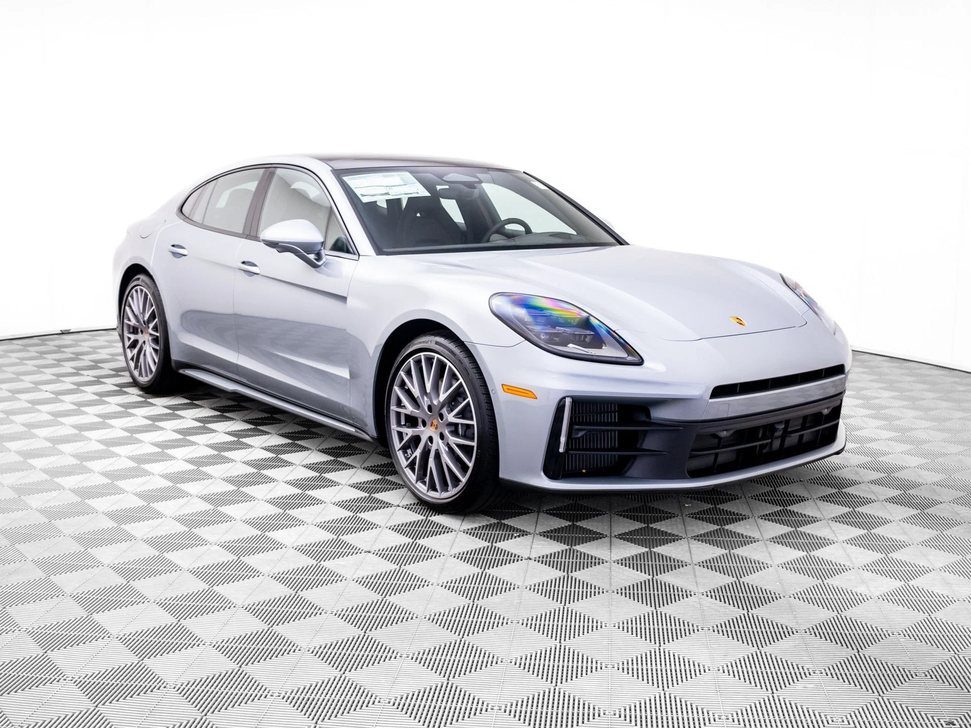New 2026 Silver Porsche 4 image 6