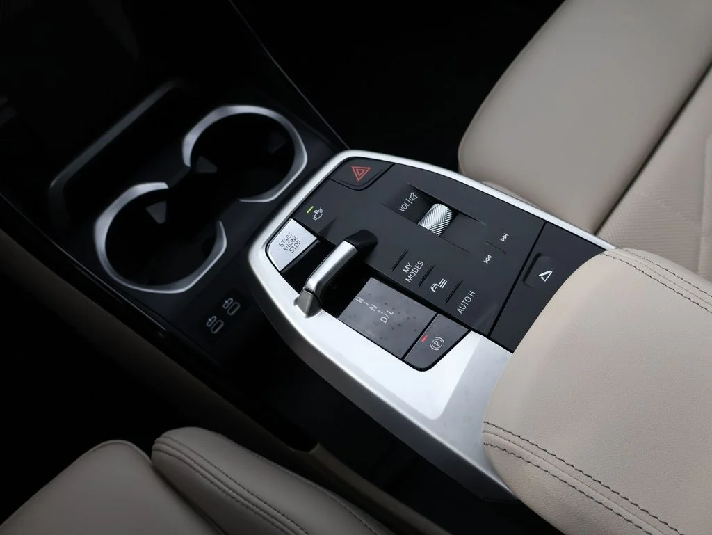 Used 2025 Gray BMW xDrive28i image 29