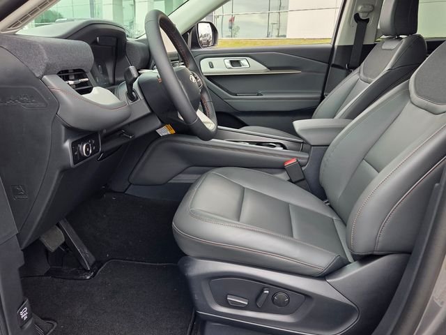 New 2026 Carbonized Gray Metallic Ford Active image 11