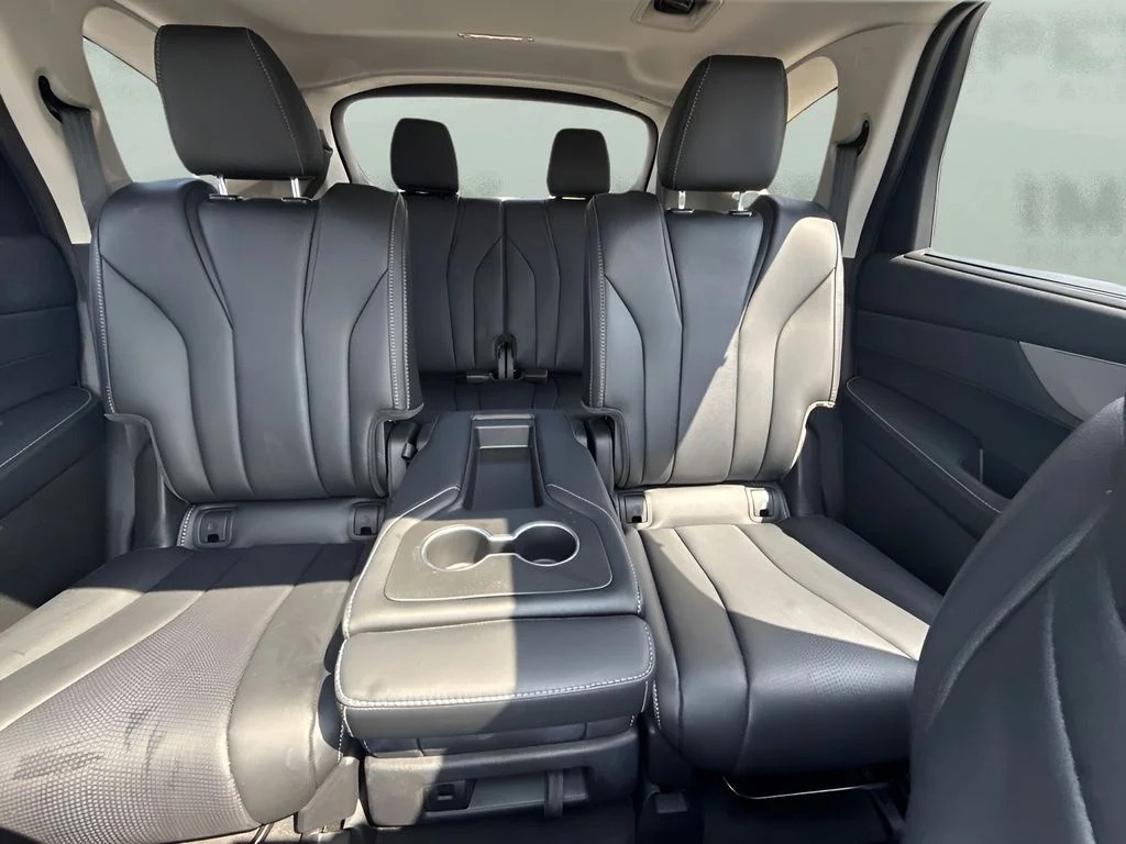Used 2025 White Acura Technology Package image 7
