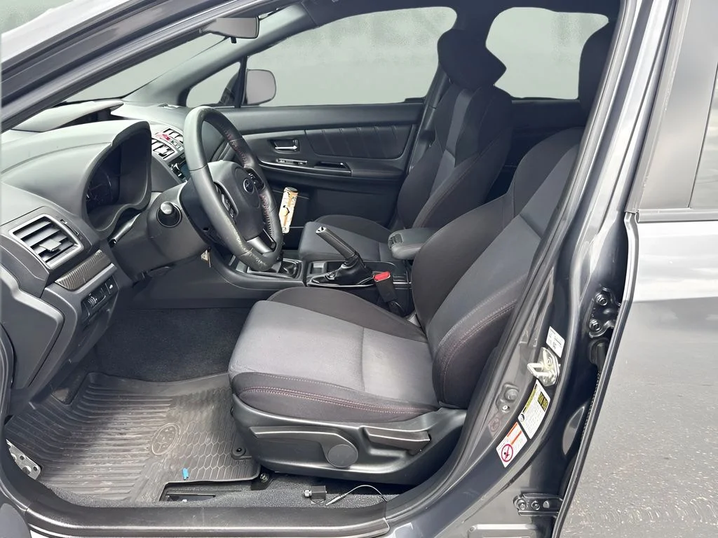 Used 2020 Gray Subaru Base image 9