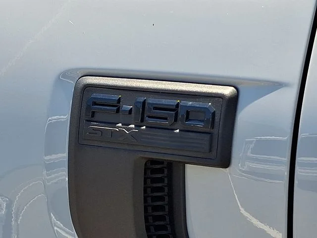 Used 2023 White Ford XL image 31