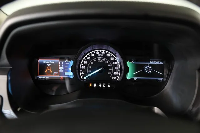 Used 2020 Black Ford Lariat image 7