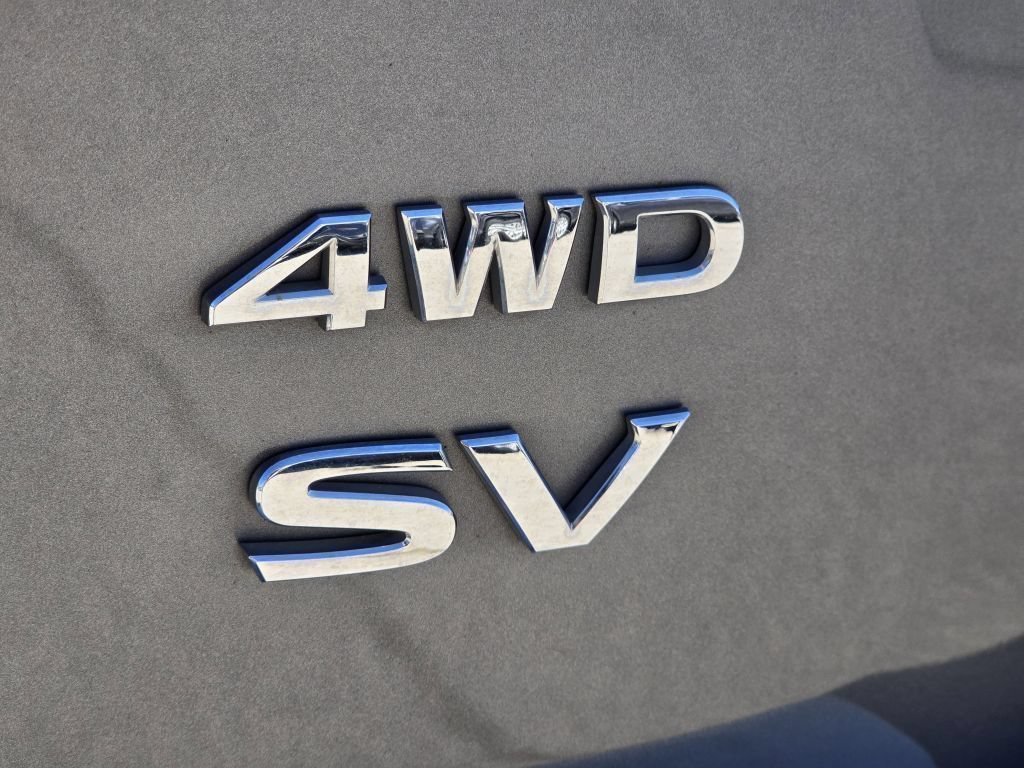 Used 2016 Gun Metallic Nissan SV image 24