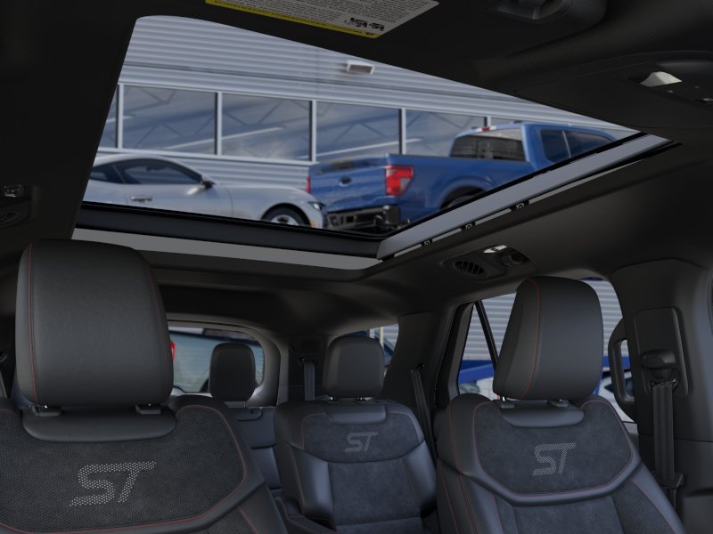 New 2026 Star White Metallic Tri-Coat Ford ST image 22