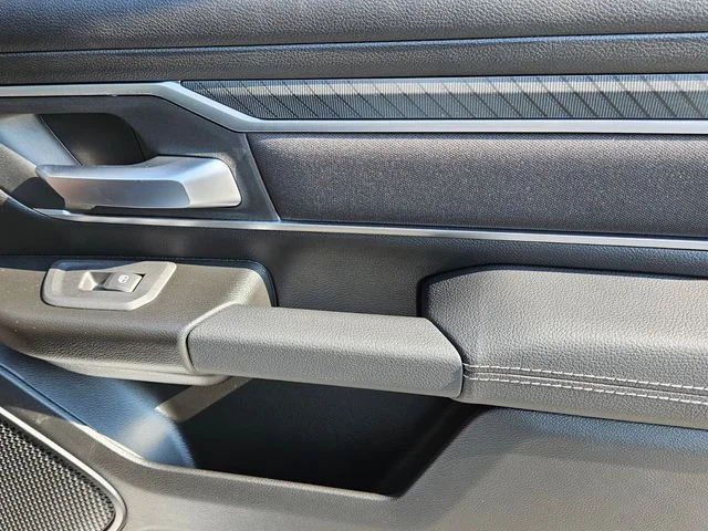 2026 RAM 1500 Big Horn/Lone Star - Photo 16