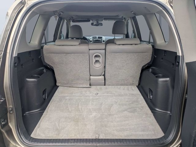 Used 2011 Brown Toyota Base image 12
