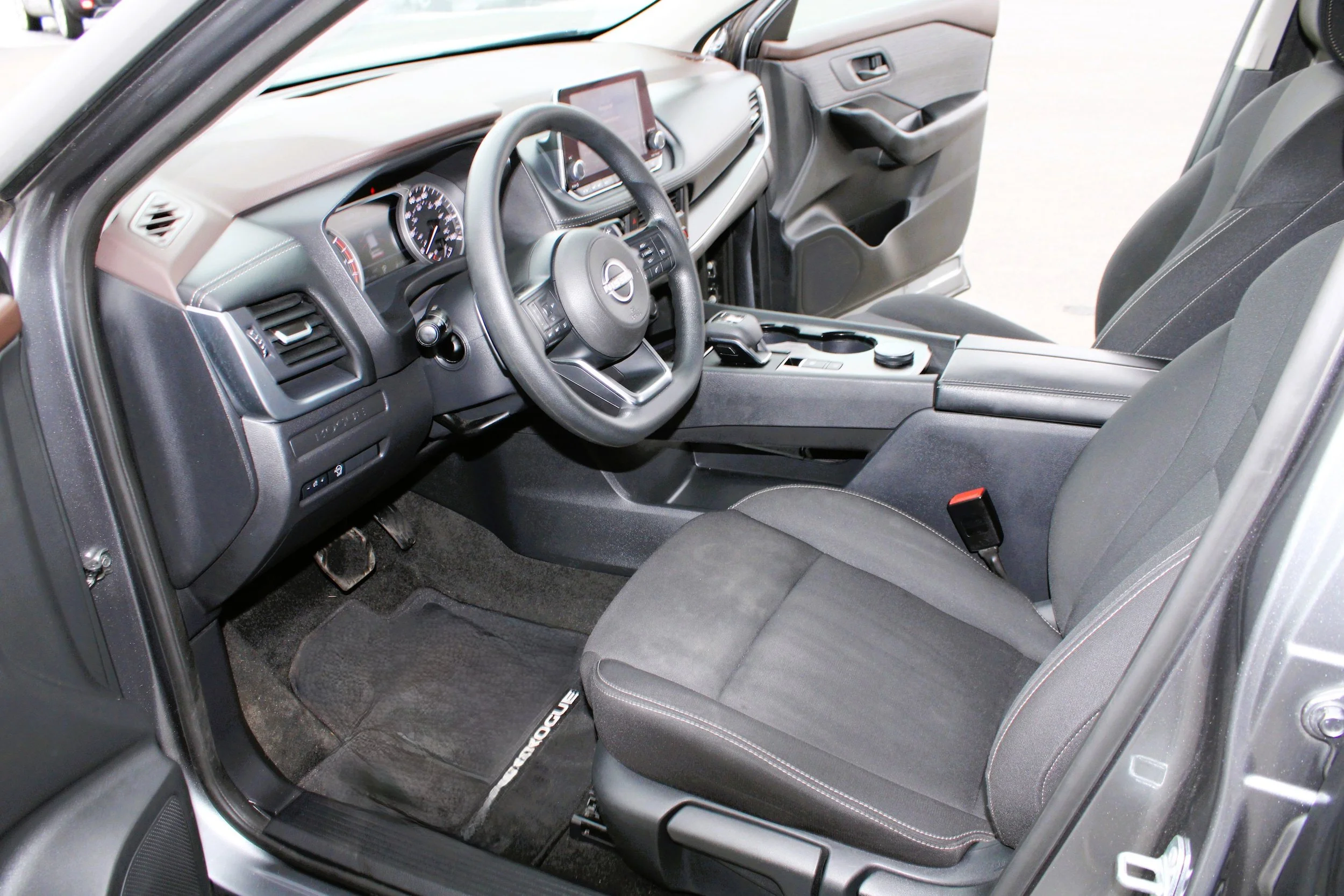 Used 2023 Gun Metallic Nissan S image 11