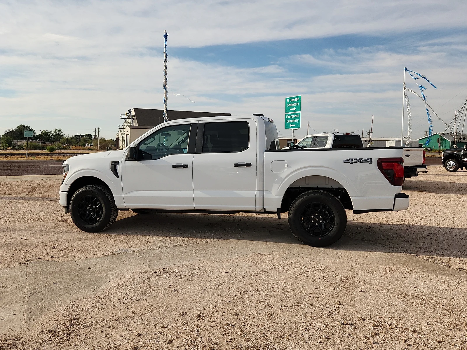 New 2026 Oxford White Ford STX image 4
