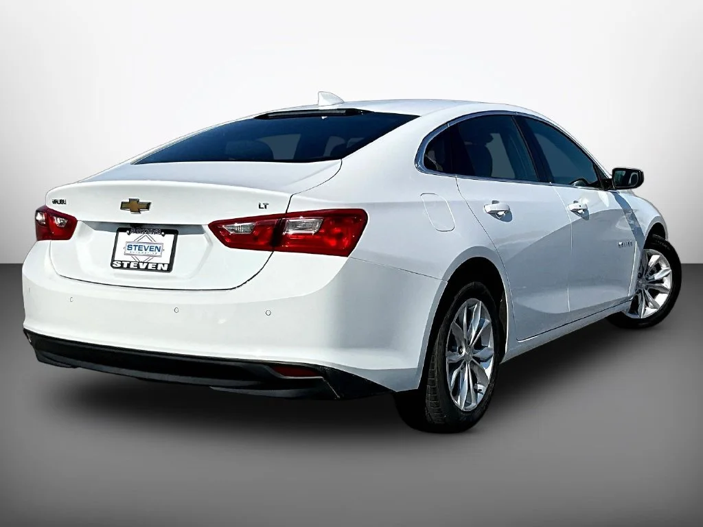 Used 2024 White Chevrolet LT image 6