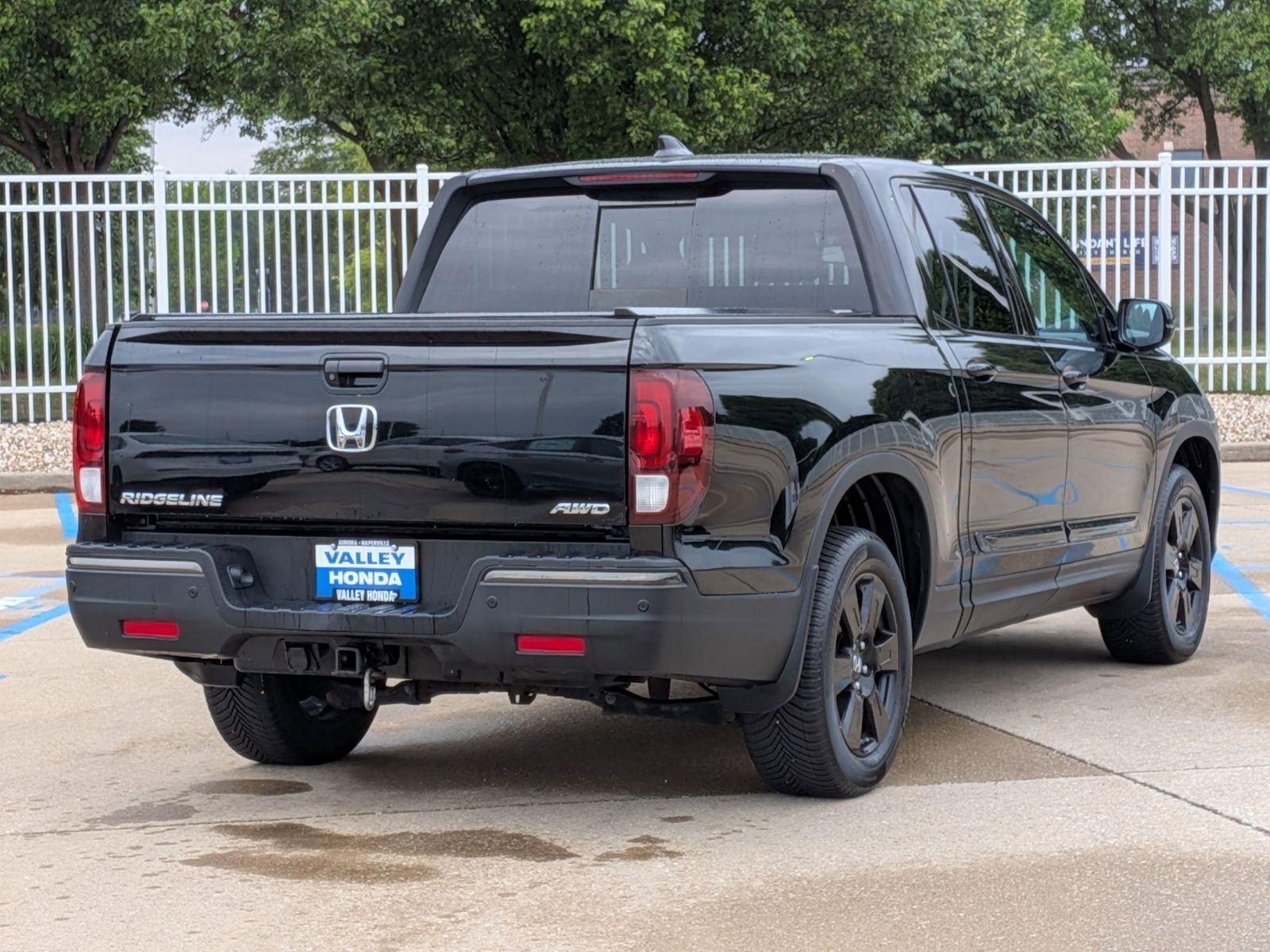 Certified Used 2019 Black Honda Black Edition image 7