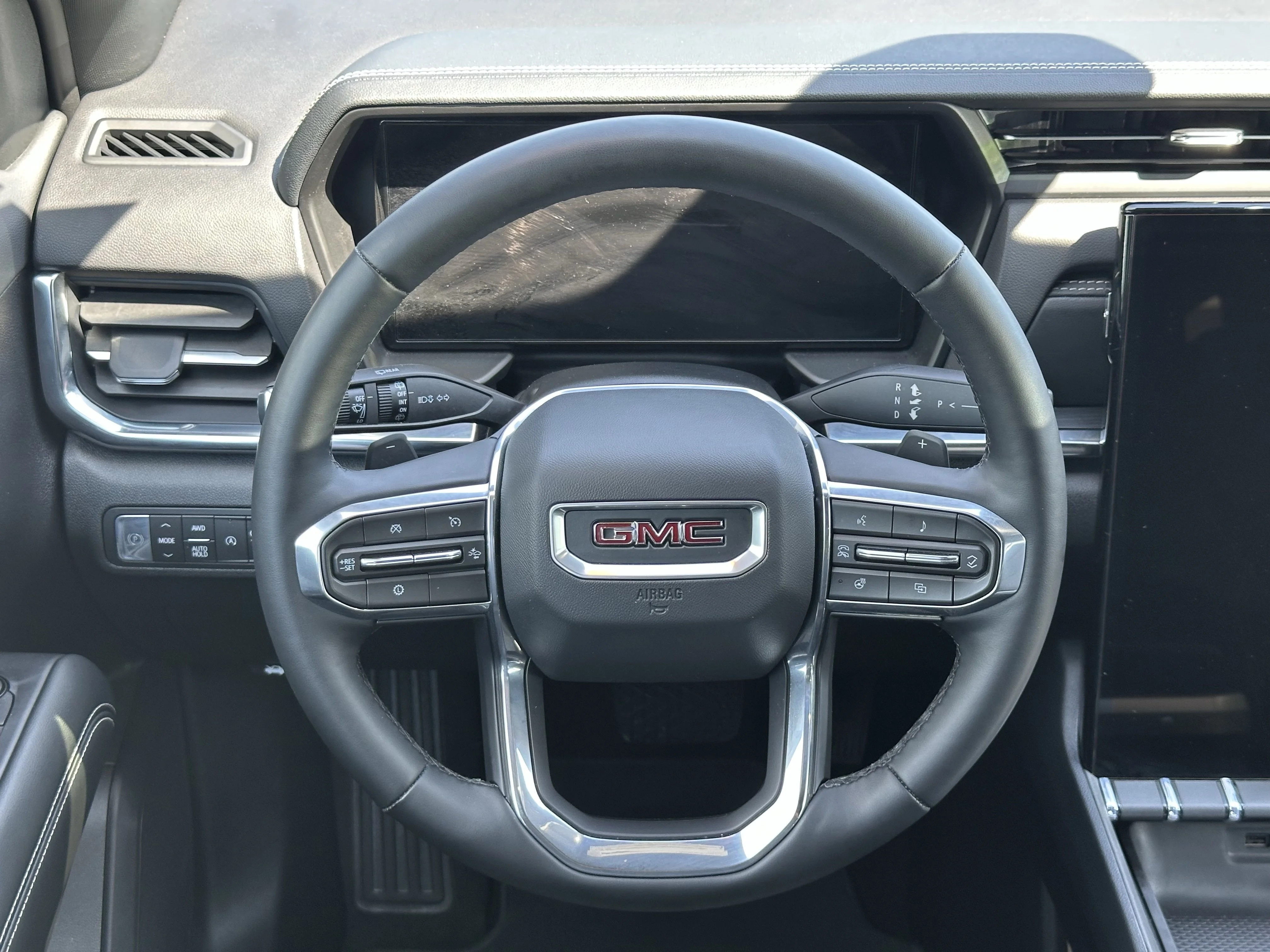 Certified Used 2026  GMC AWD Elevation image 11