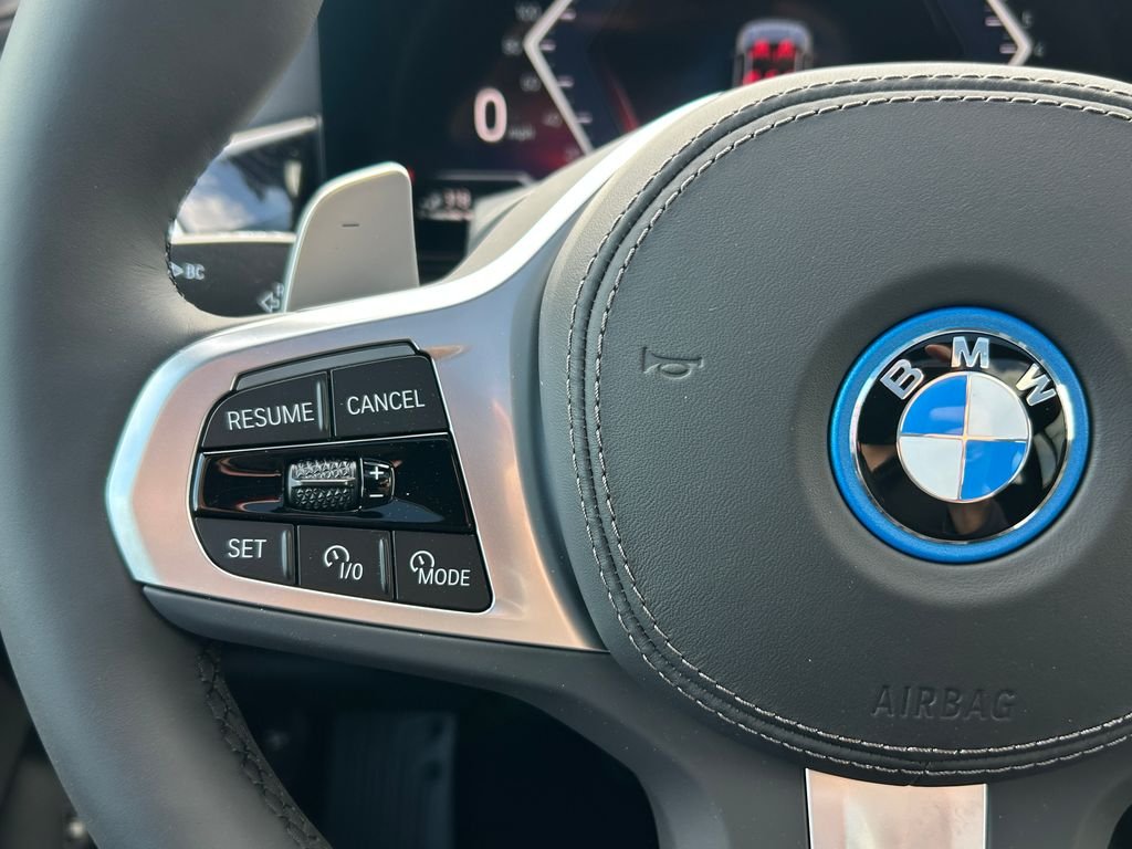 New 2026 Brooklyn Grey Metallic BMW xDrive50e image 19