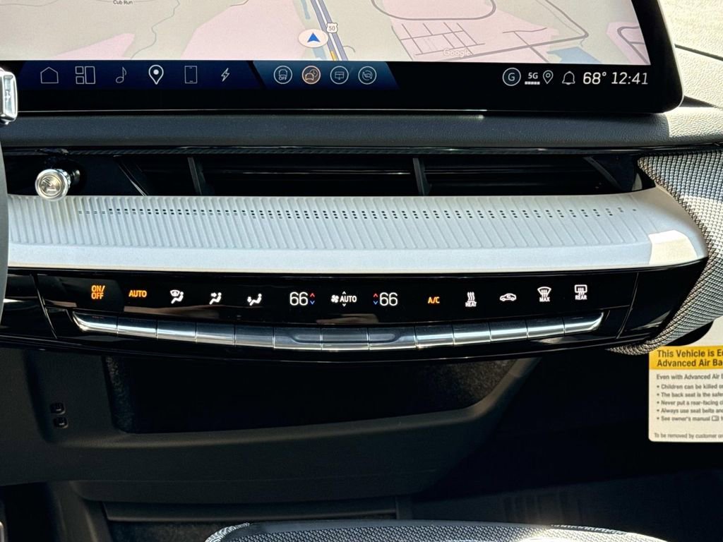 2026 Cadillac OPTIQ Luxury - Photo 13