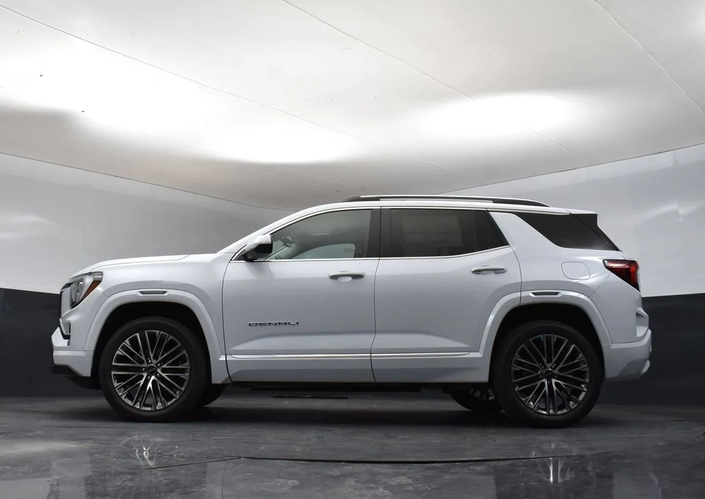 New 2026 Glacier White Tricoat GMC Denali image 30