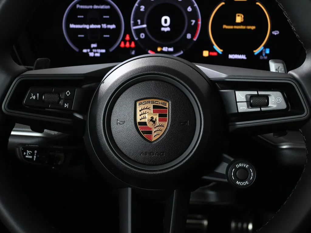 New 2026 White Porsche S image 19
