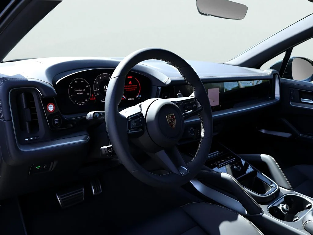 Certified Used 2025 Olive Porsche  image 4