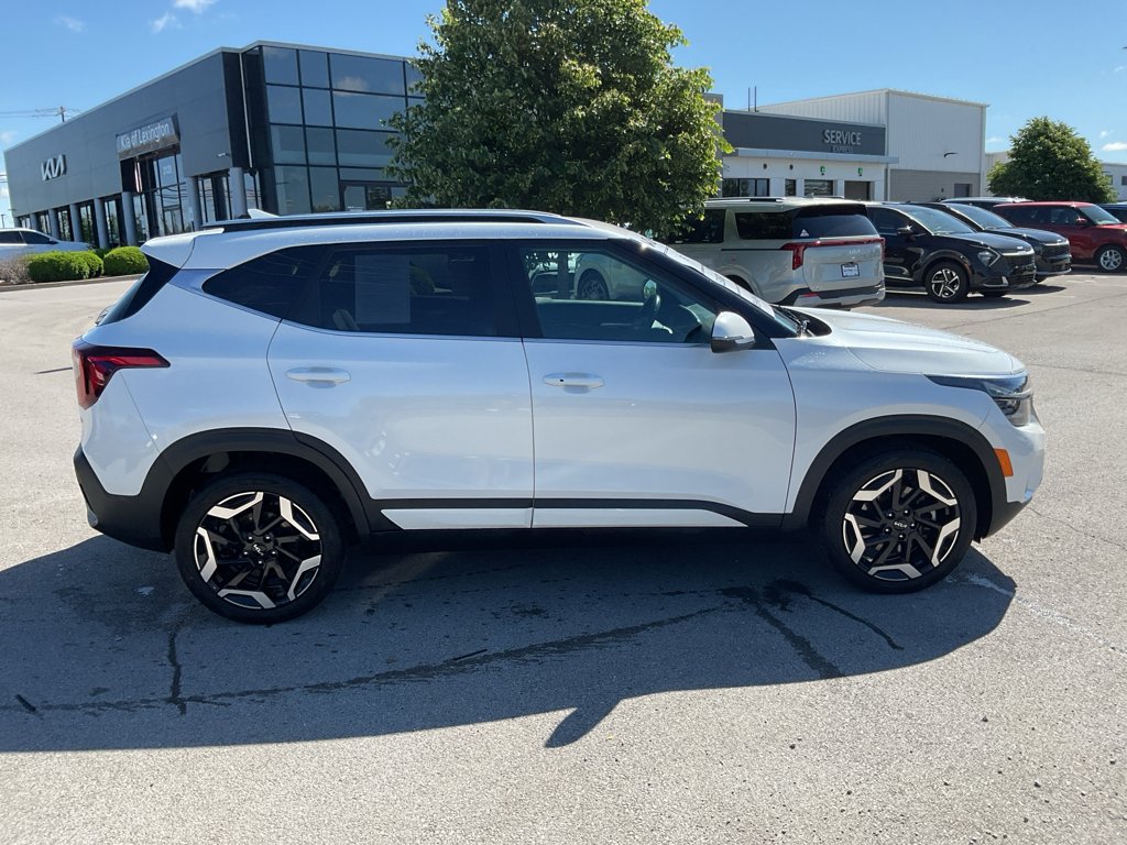 Certified Used 2024 Snow White Pearl Kia SX image 10