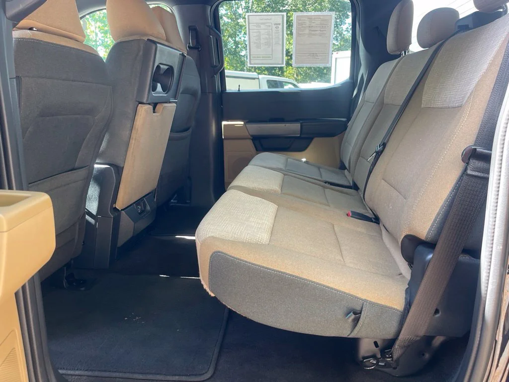 Used 2023 Black Ford XLT image 14