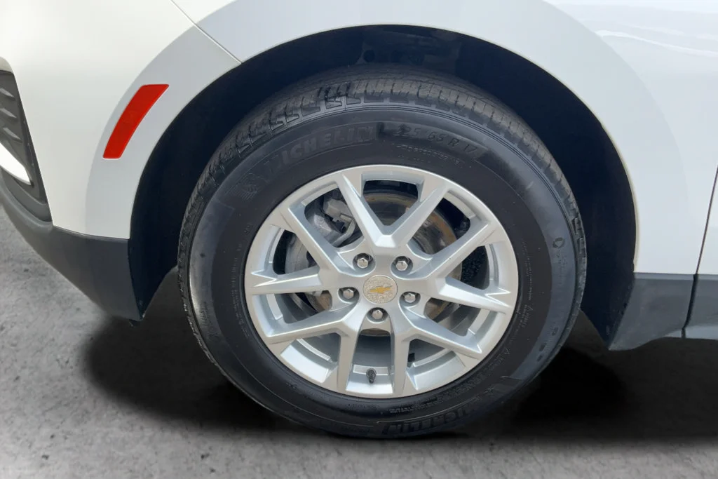 2024 Chevrolet Equinox LS - Photo 24