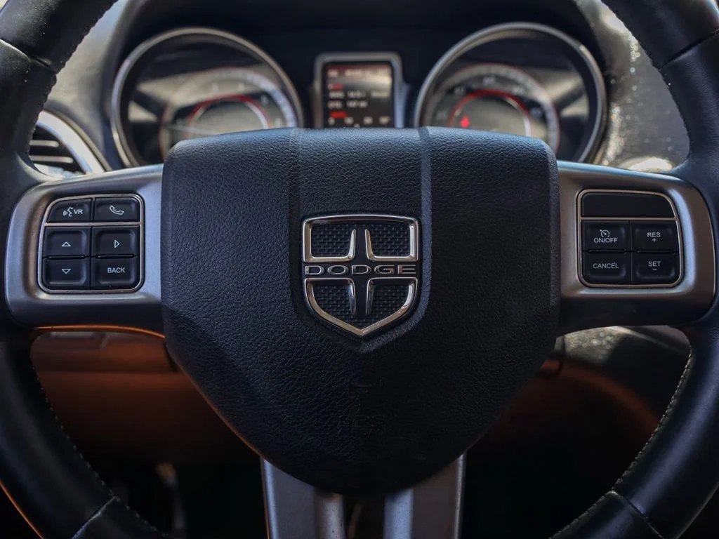 Used 2017 Black Dodge Crossroad image 24