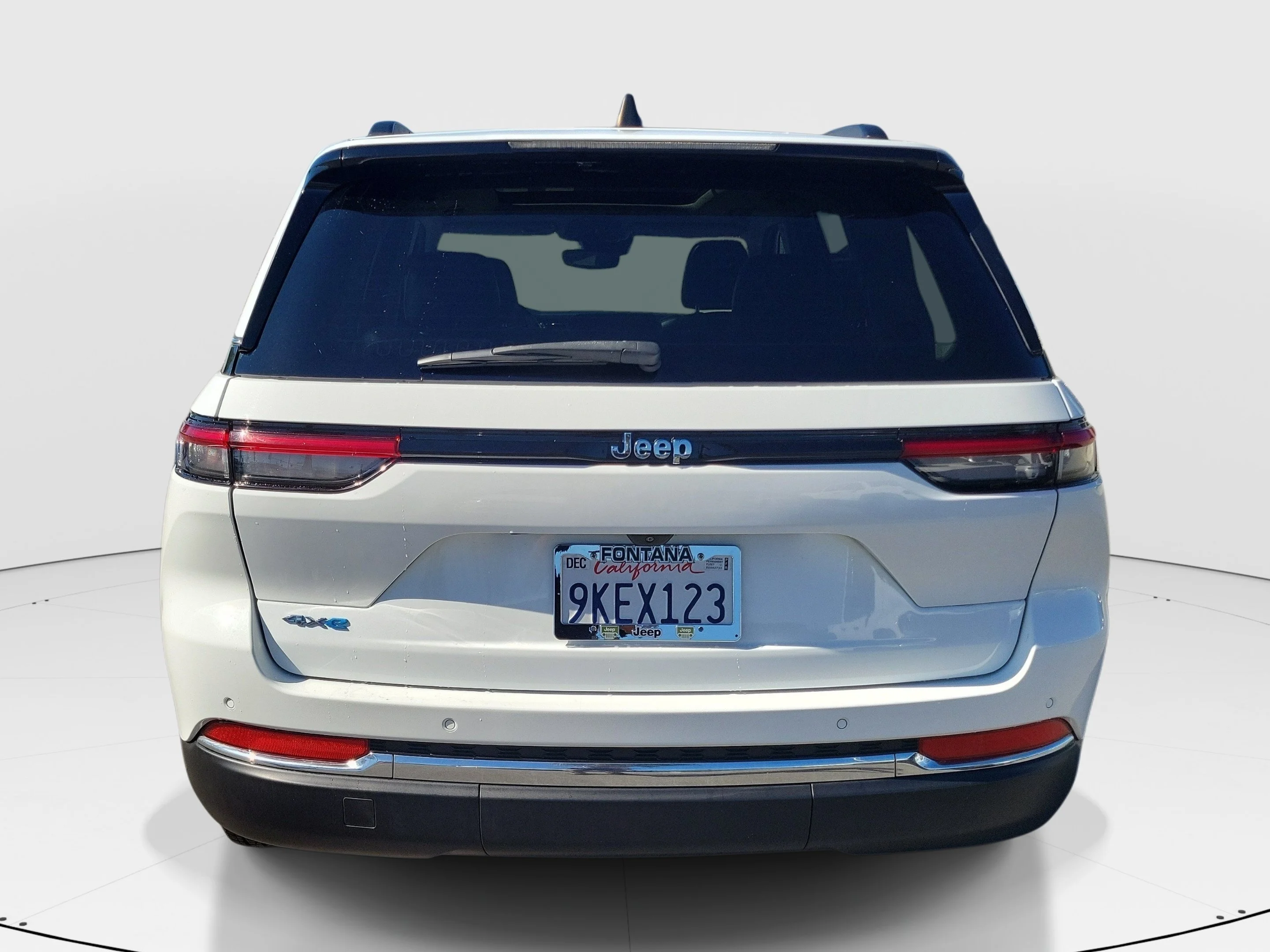 Certified Used 2024 White Jeep 4xe image 4