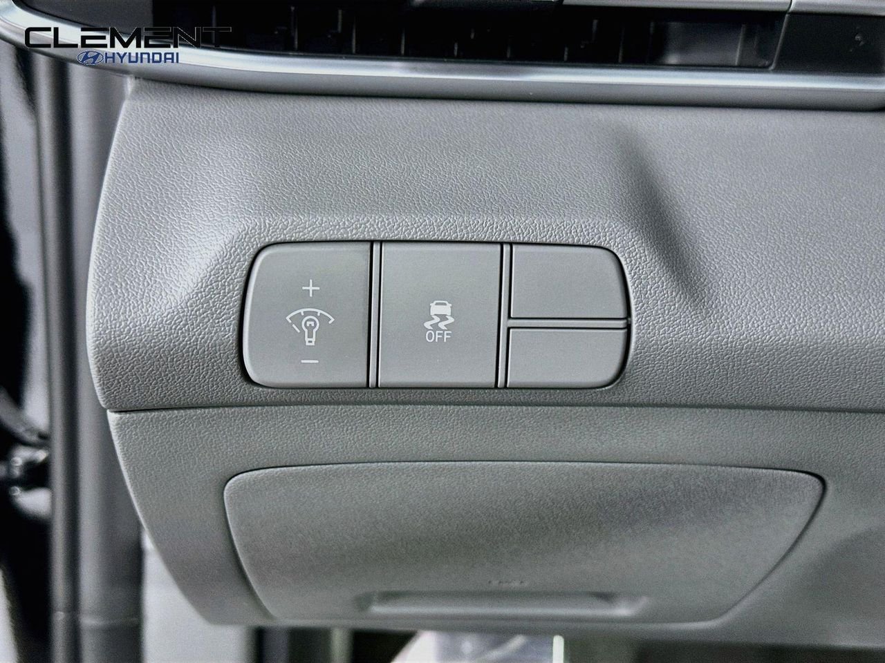 New 2026 Black Hyundai SEL Sport image 12