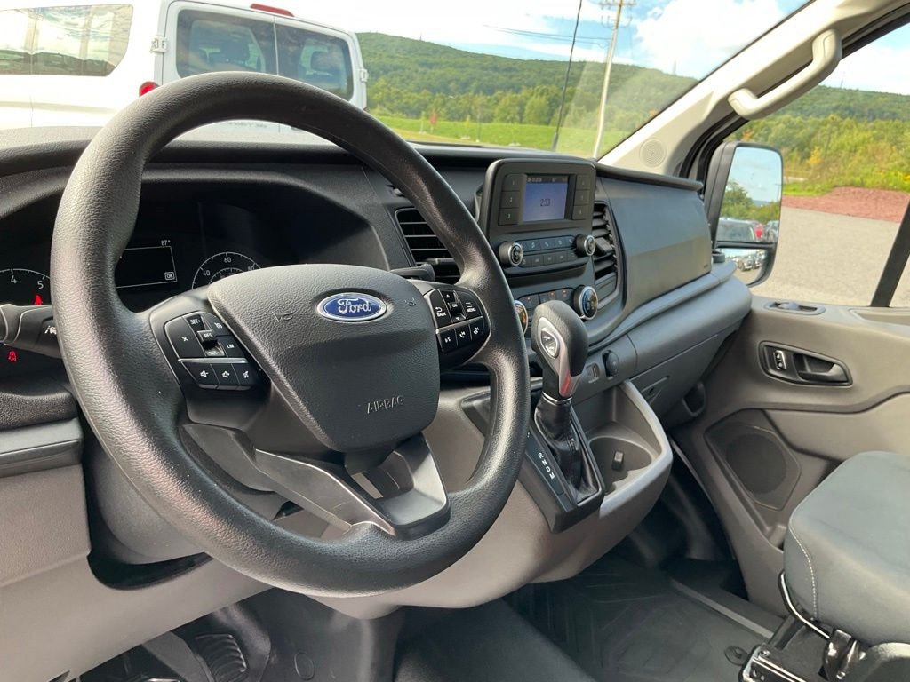 Certified Used 2025 Oxford White Ford Base image 9