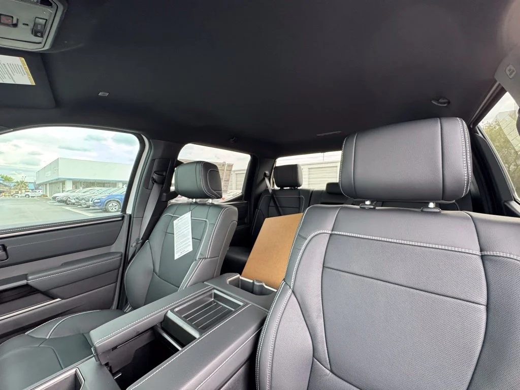2026 Toyota Tundra Limited - Photo 17