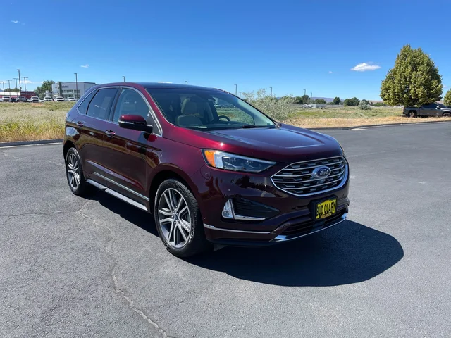 2019 Ford Edge Titanium