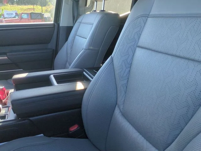 Used 2022 Green Toyota SR5 image 14