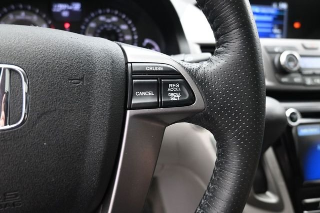 Used 2015 Obsidian Blue Pearl Honda EX-L image 6