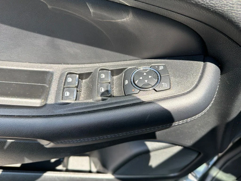 Used 2024 Green Ford SEL image 38
