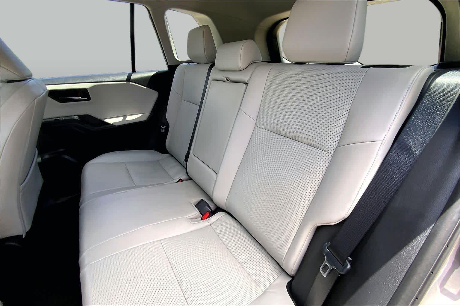 Used 2026 Meteor Shower Toyota XLE Premium image 20
