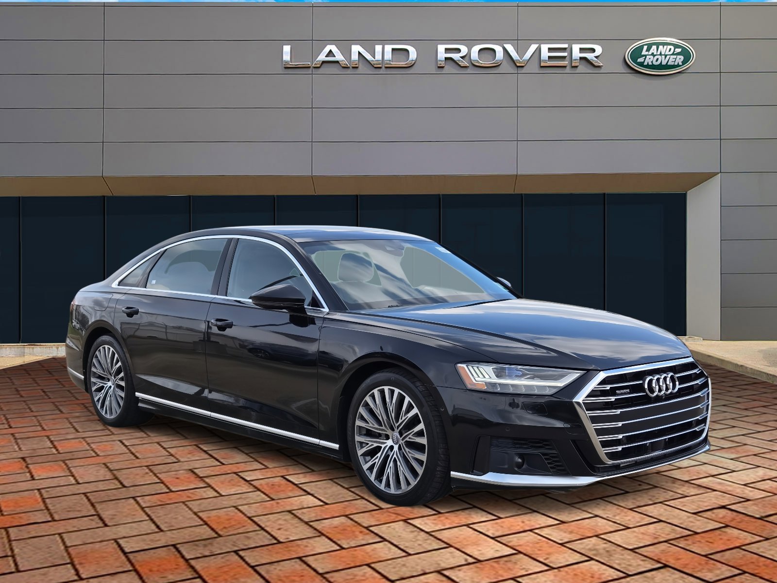 Used 2020 Black Metallic Audi 4.0 image 3