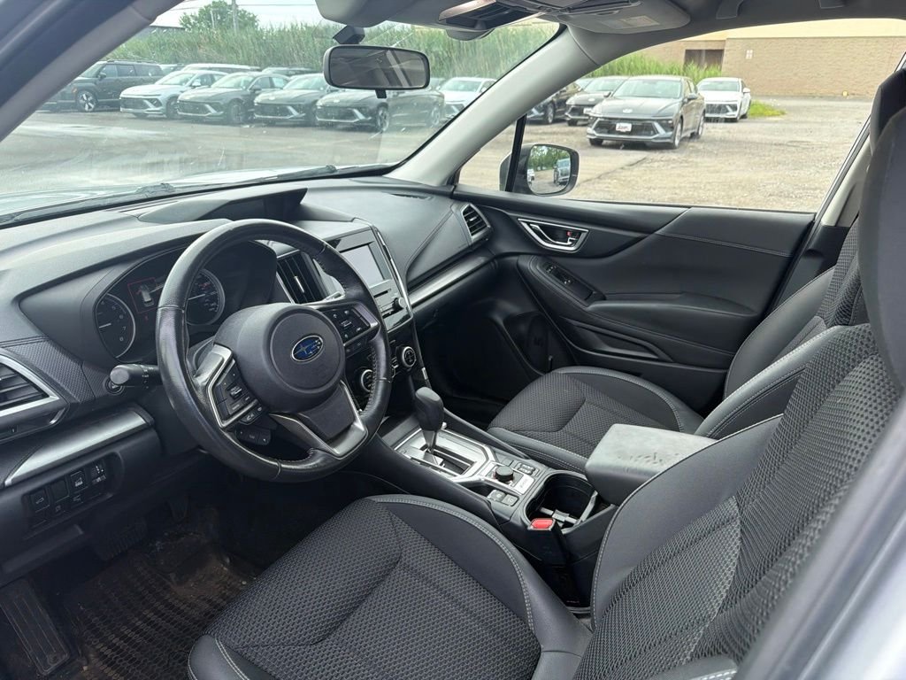 Used 2019 Silver Subaru Premium image 8