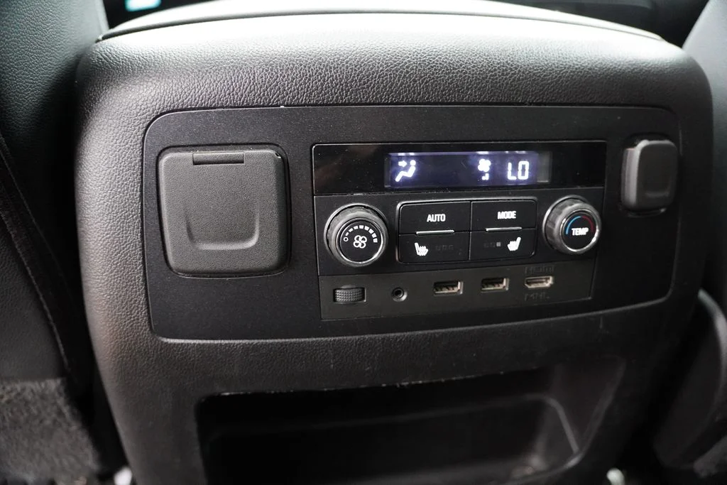 Used 2020 Gray Chevrolet Premier image 5