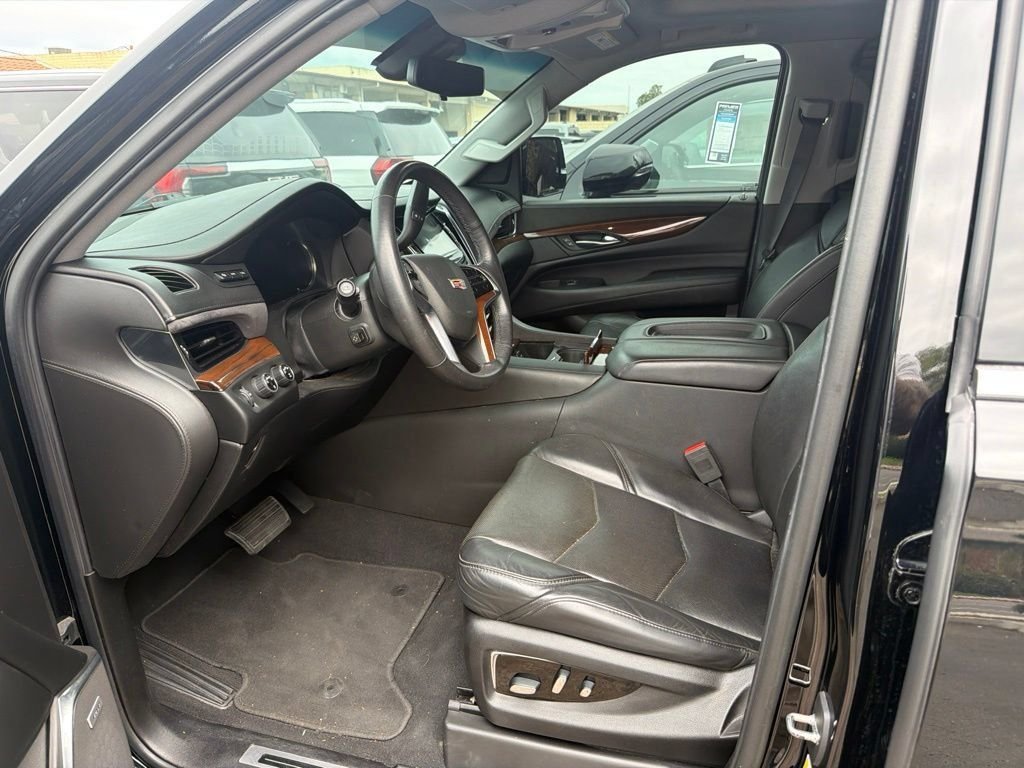 Used 2019 Black Cadillac Premium image 3