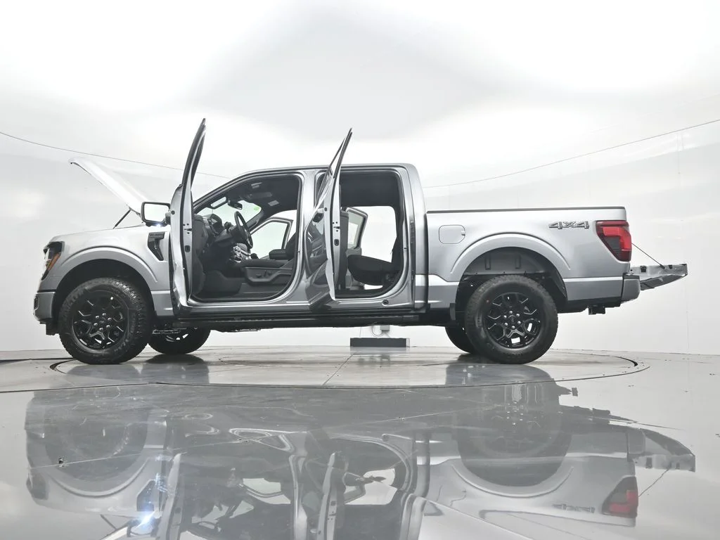 New 2026 Iconic Silver Metallic Ford XLT image 48
