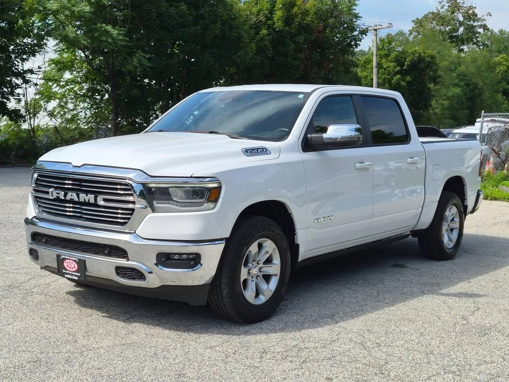 Used 2023 White Ram Laramie image 9