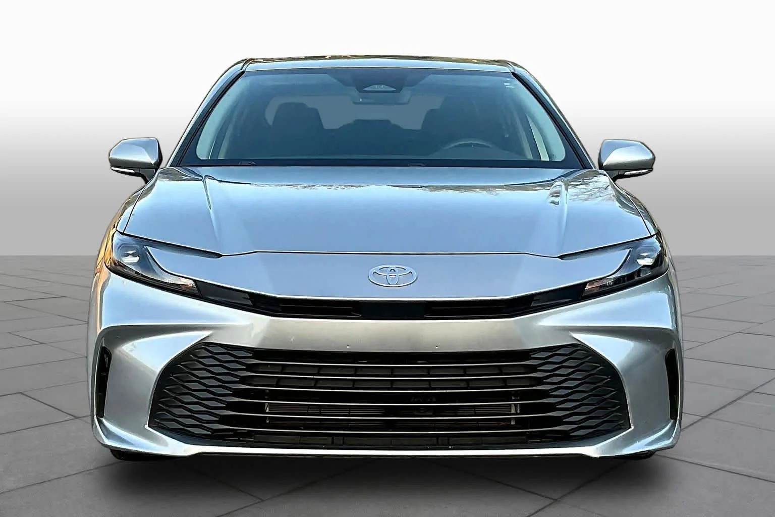 Used 2025 Celestial Silver Metallic Toyota LE image 4