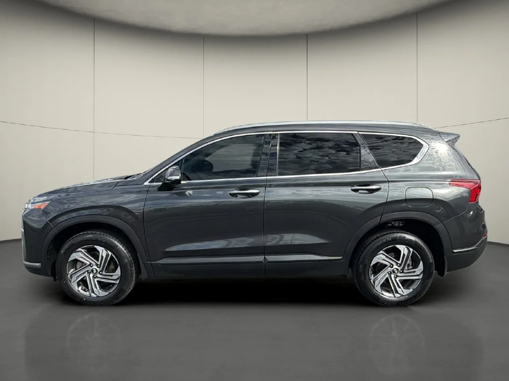 Used 2023 Gray Hyundai SEL image 4