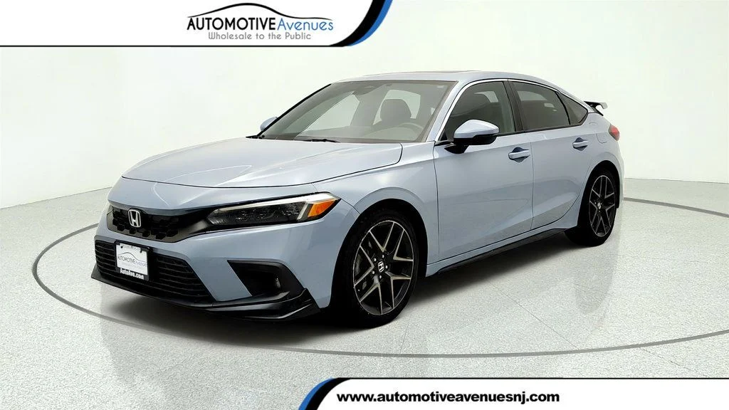 Used 2022 Sonic Gray Pearl Honda Sport Touring CVT image 1