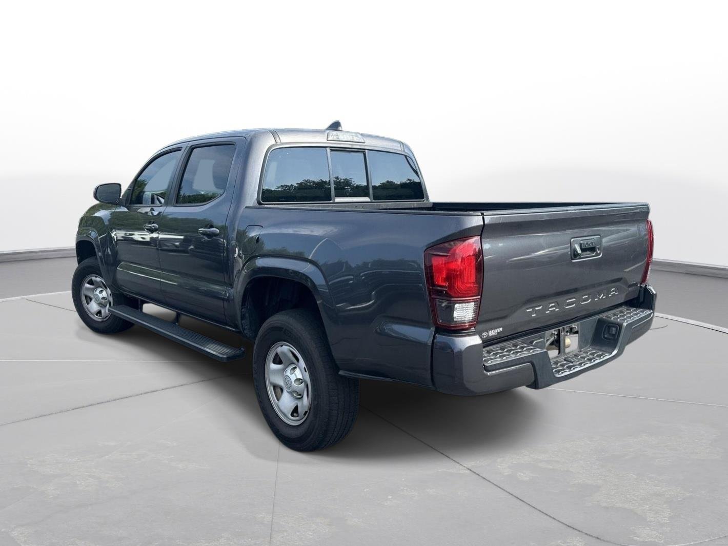 Used 2022 Magnetic Gray Metallic Toyota SR image 8