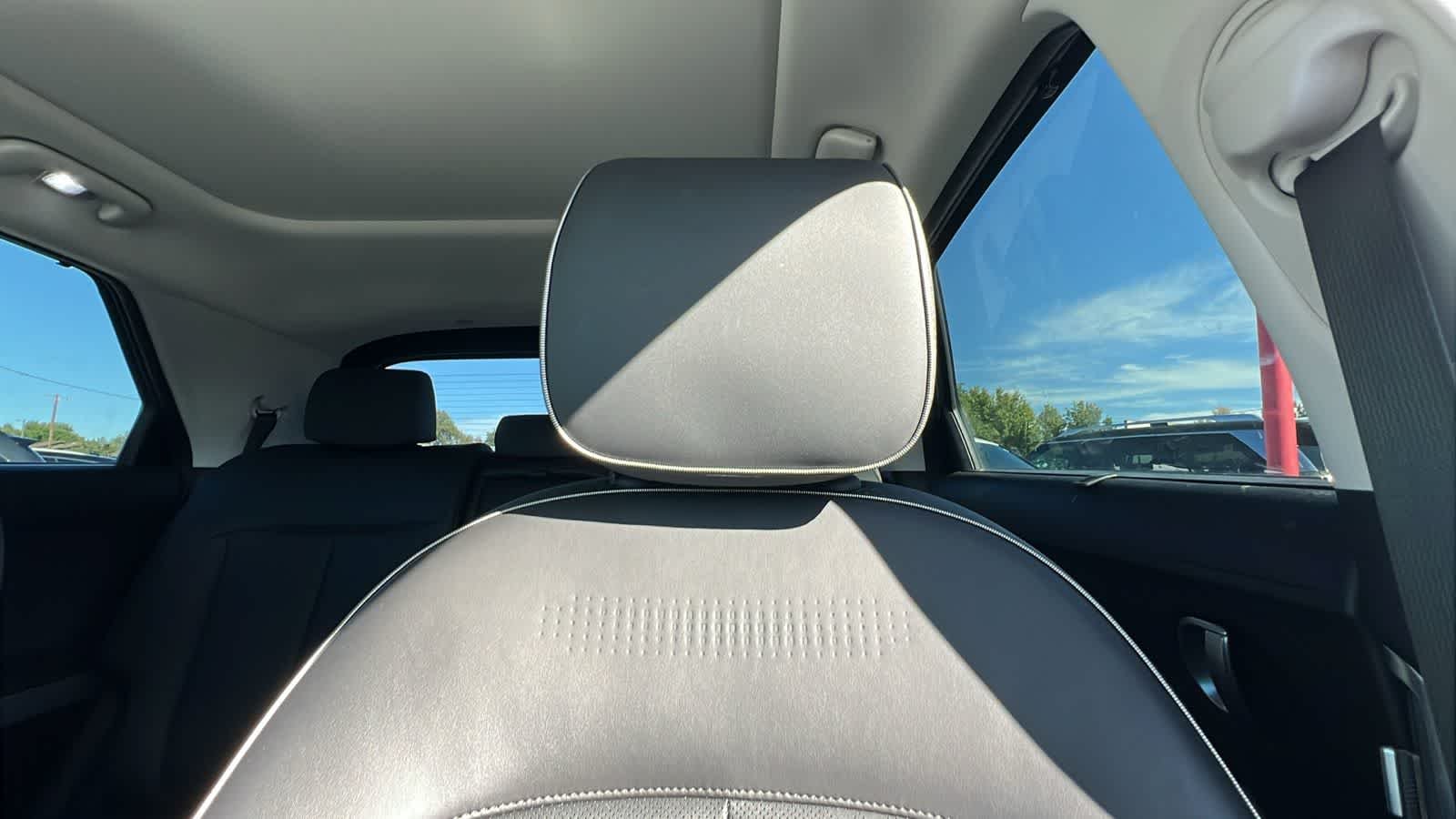 Certified Used 2023 Lucid Blue Hyundai Limited image 11