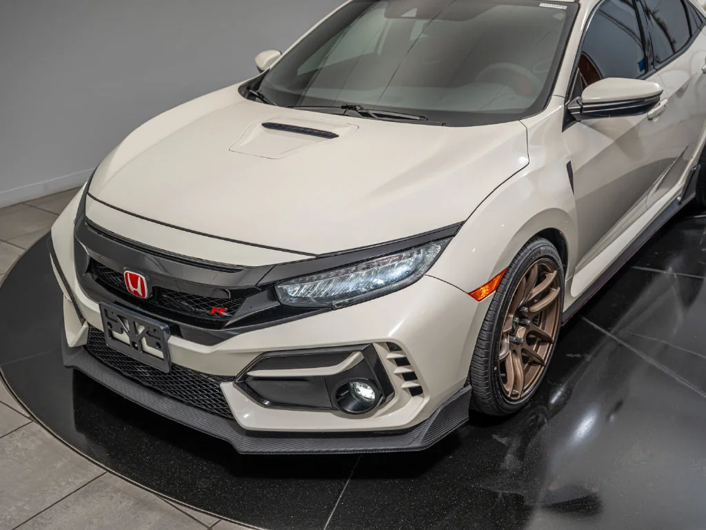 Used 2021 White Honda Touring image 15